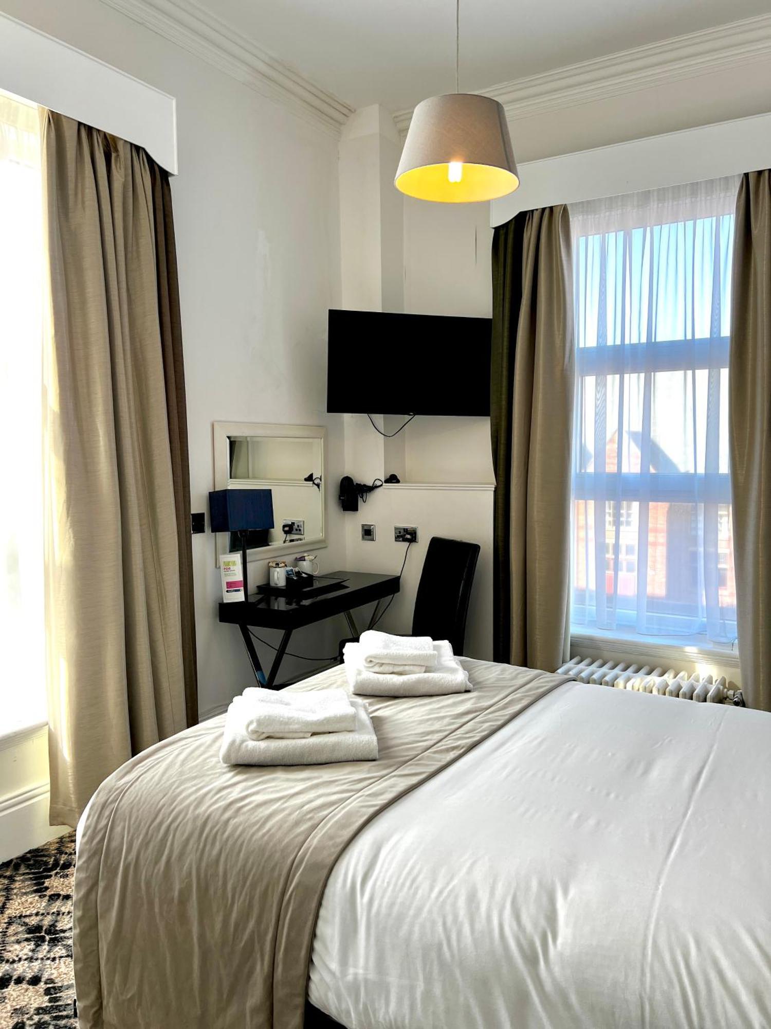 Best Western The Grand Hotel Hartlepool Bagian luar foto